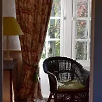 De Chateau De Vaux *