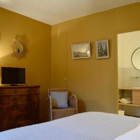 De Chateau De Vaux * Yvré-lʼÉvêque