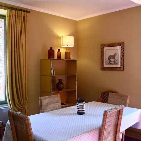 De Chateau De Vaux Ferienhaus Yvré-lʼÉvêque